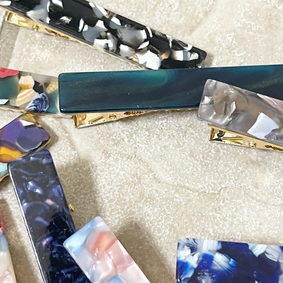 Colorful NWOT set of 19 resin Hair small alligator Clip Set! - Picture 11 of 16